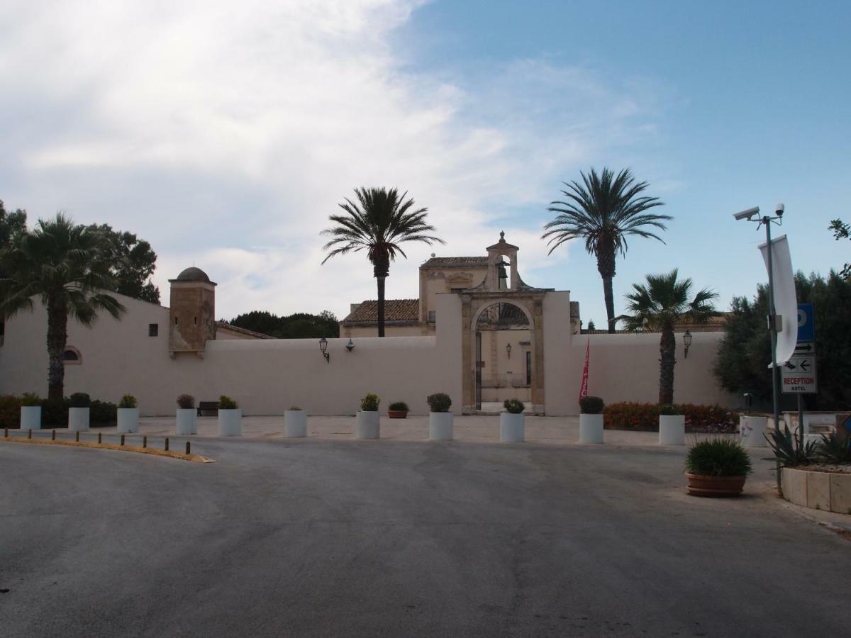 Sulle Tracce Di Montalbano Villa Ragusa Exterior photo